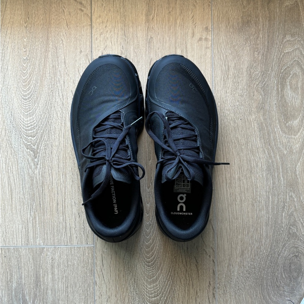 On running x paf limited- edition running shoes. Brand new. Size EU40